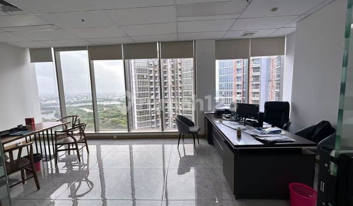 For Rent Office Pik Goldcoast Uk 200 to 500M² Including IPL
