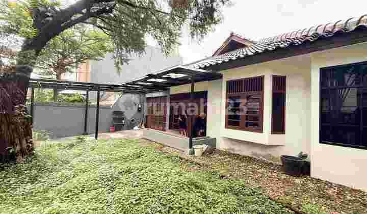 Disewakan Rumah Komersial SCBD uk 335m2 cocok untuk usaha , cafe , kantor Jaksel