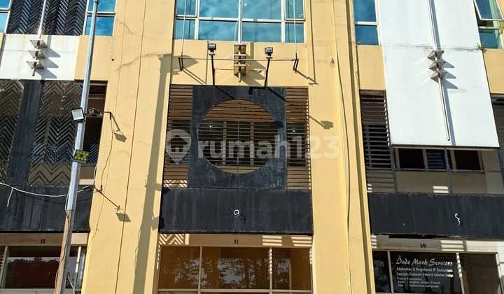 DI JUAL RUKO 3 LANTAI DI MALL METROPOLIS TANGERANG