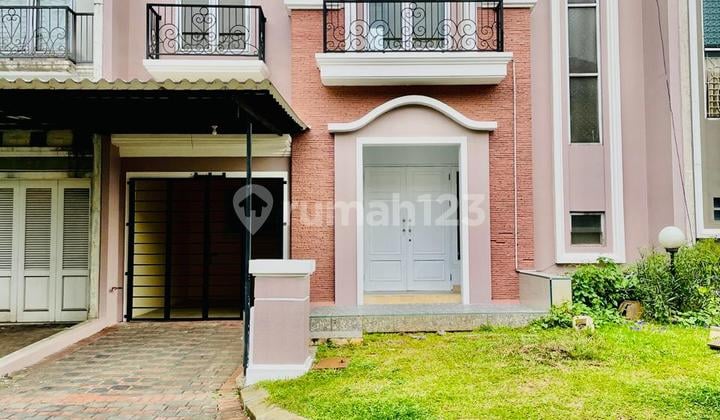 For Sale Nice House in Crystal Gading Serpong, Tangerang