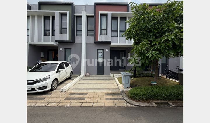 Dijual Rumah Cantik Symphonia Cluster Baroni Gading Serpong, Tangerang
