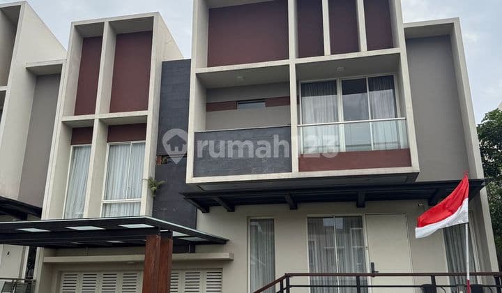 Dijual Rumah Mewah Kawasan Cluster Mozart Gading Serpong, Tangerang