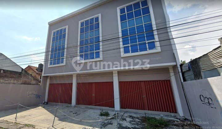Ruko 3 Lantai Di Dekat Ambarukmo Plaza, Depok, Sleman