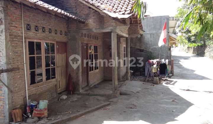 Tanah Bonus Bangunan Belakang Jcm, Sinduadi, Mlati, Sleman.