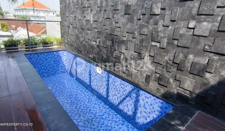 Rumah Baru Kolam Renang Di Sahira Dharmawangsa, Umbulharjo, Jogja