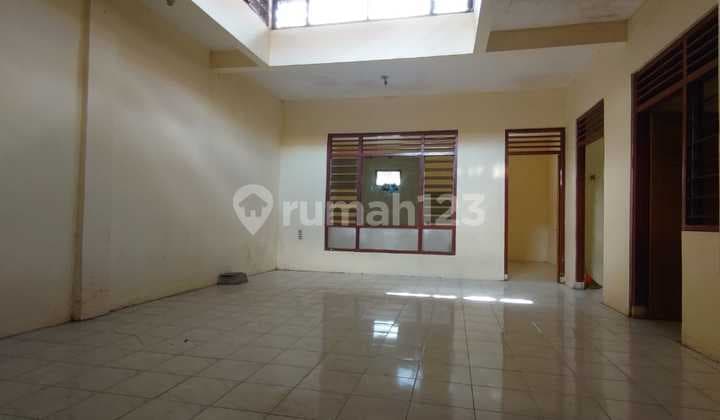 Disewakan Ruko 2 Lantai Luas Akses Ringroad Harga Rendah