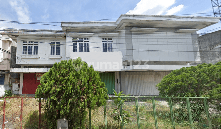 For Rent 2-Story Shop House Low Price Near Monument Location
