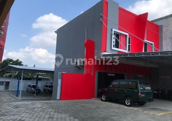 DISEWAKAN RUKO PARKIR LUAS, BANYURADEN, GAMPING, SLEMAN