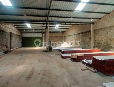 Gudang Kapasitas Besar + Kantor & Mess Tepi Ringroad Gamping, Sleman, Jogja