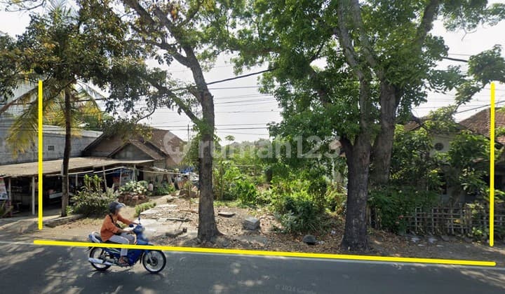 Tanah Pekarangan Luas 270 M2 Dikawasan Kampus dan Sekolah, Banyuraden, Gamping, Sleman, Jogja