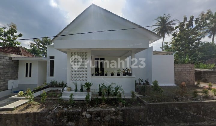 DIJUAL RUMAH LUAS DI MARGOAGUNG, SEYEGAN, SLEMAN, JOGJA