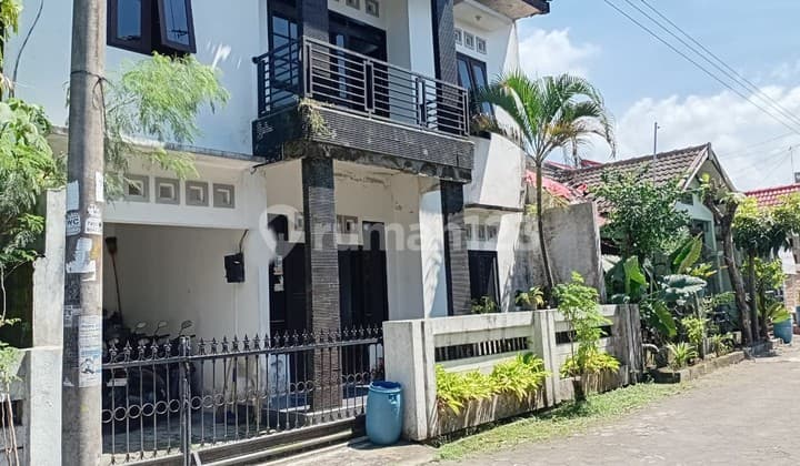 House in the Wedomartani Housing Complex, Ngemplak, Sleman, Yogyakarta