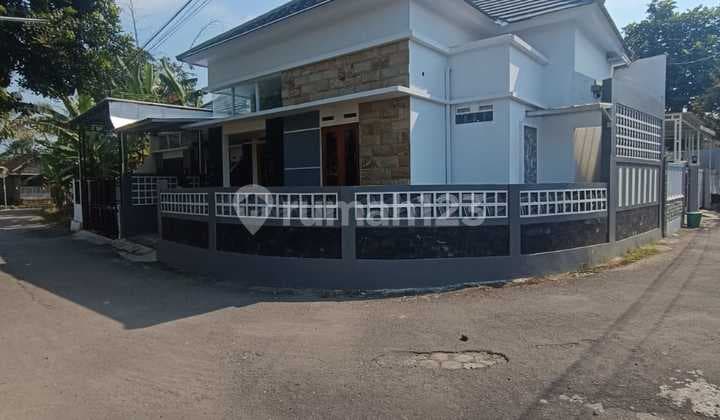 New House Ready to Occupy Near Sleman Market