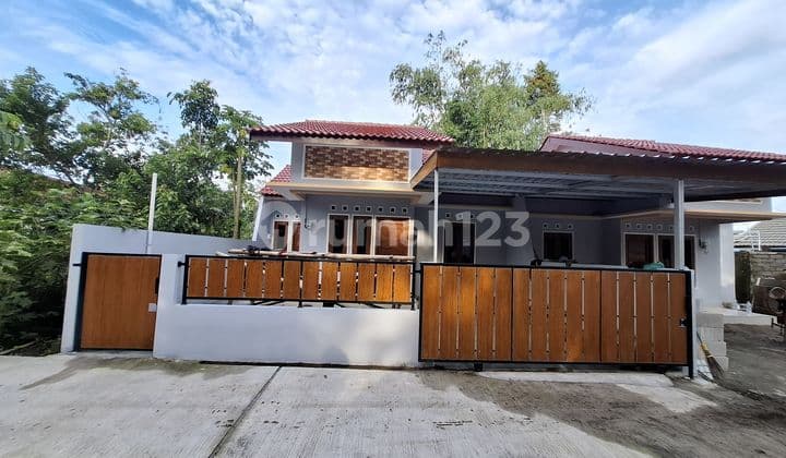 Siap Huni Rumah Lokasi Strategis Dekat Kampus Uii