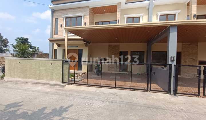 Dijual Rumah Baru 2 Unit Dekat Kampus Ugm Dan Uii Jakal