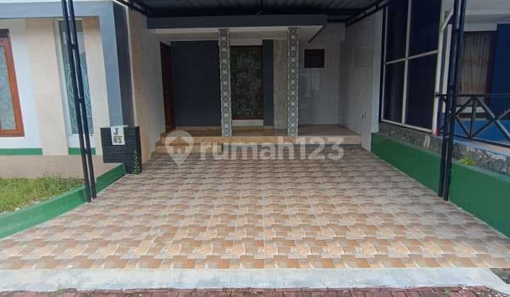Rumah Siap Huni Dalam Perumahan Elit Mlati Sleman
