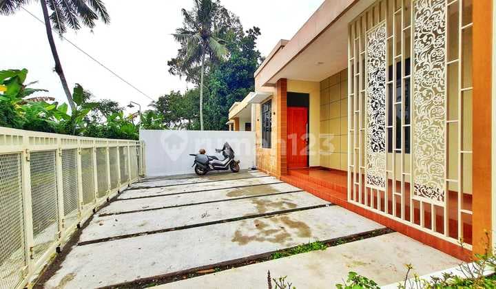 Rumah Siap Huni Di Jalan Kaliurang Dekat Kampus Uii