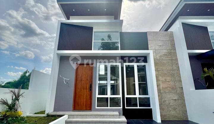 Di Jual Rumah Baru Minimalis Modern Dalam Cluster Kaliurang