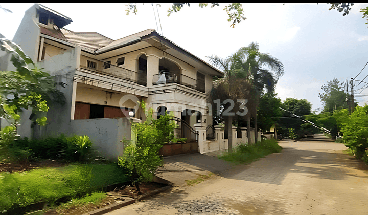 Murah Banget! Rumah Lama Hook, Cocok untuk Hunian atau Bisnis | Cinere Depok