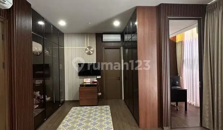DIJUAL RUMAH MEWAH SIAP HUNI DI BSD CITY
