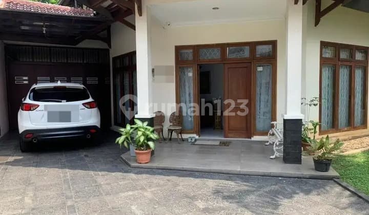 For Sale Spacious House Strategic Location Bintaro Area Sector 7