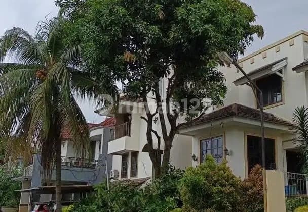 For Sale: Comfortable and Nice Residential House in Pondok Aren