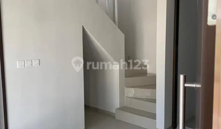 Dijual Rumah Siap Huni Cocok Untuk Keluarga Muda - Nego Tipis