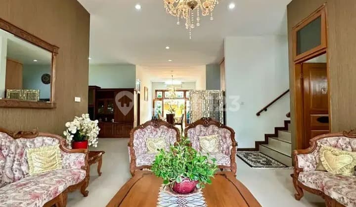 Luxury Mansion Pejaten Furnished - Large & Elegant Building