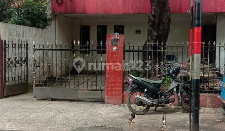 Jual Cepat Rumah Tua Harga Mendekati NJOP di Johar Baru Tanah Tinggi - Nego Tipis