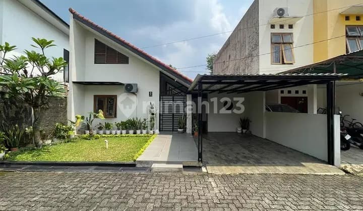 Hote Sale ! Rumah Nilai Tinggi Jagakarsa - Pojok, Potensi Rumah Tumbuh