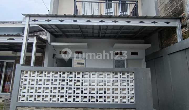 Rumah Cantik 2 Lantai Dekat Mabes Tni-agrowisata Cilangkap Jakarta Timur