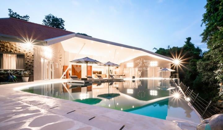 Amazing Luxurious Villa 4 Bedroom in Kerobokan area