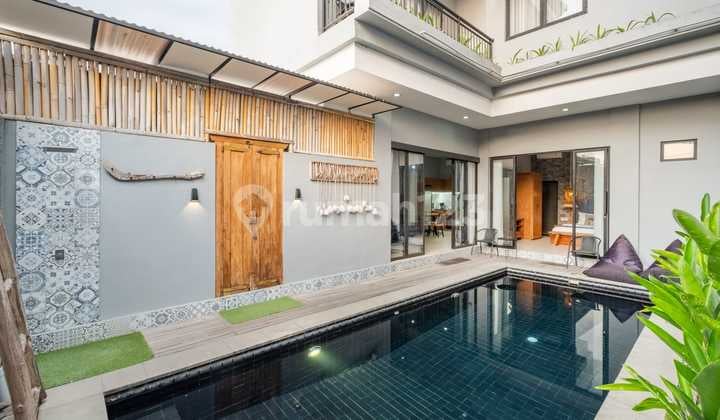 Villa 3 Bedrooms Freehold in Heart Canggu