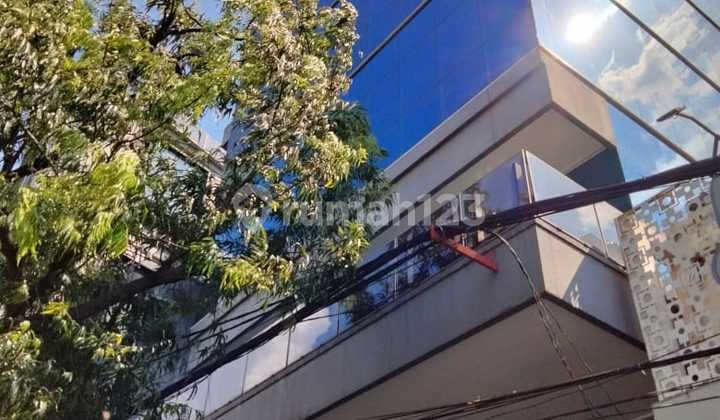 State-Of-The-Art Modern Villa In Central Seminyak