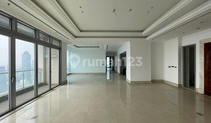 For Sale 4+1 Unfurnished – Apartment Raffles Residence South Jakarta