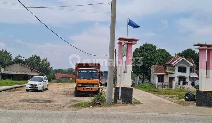 A Plot of Commercial Land on Atma Asnawi Main Road - Gunung Sindur