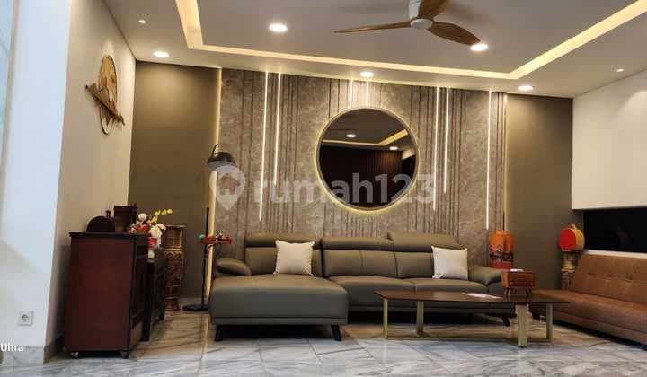 Dijual Rumah Bagus 2 Lantai di BSD Giri Loka