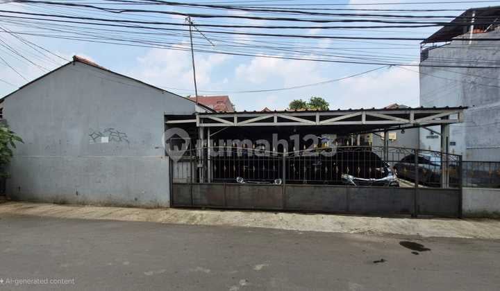 Dijual Rumah dgn Halaman Luas Lt 1000m hrg 4.65M di Cilandak Cocok untuk Kos/Kontrakan - Murah, Good Invest