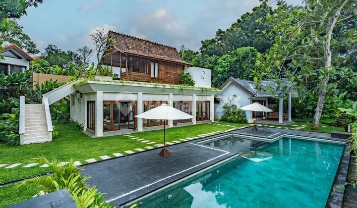 Luxury Riverfront Villa Estate In Tibu Biu Tabanan
