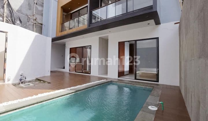 2 Units Brand New Villa Side By Side In Nyanyi