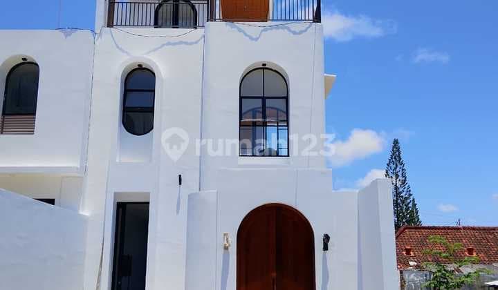 Brand New Ocean View Villa in Nusa Dua Near Toll Road