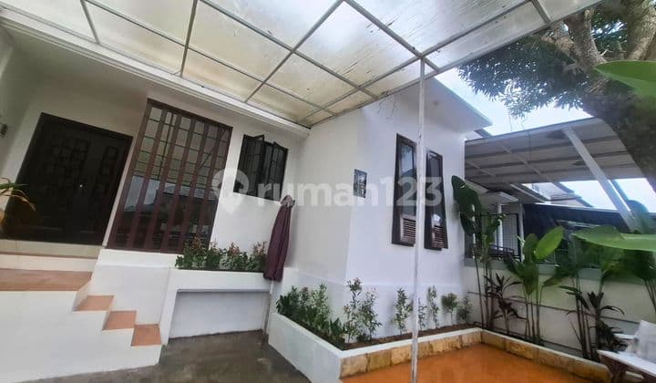 Rumah Hook Strategis di Nusa Dua - Taman Giri Mumbul | SHM IMB | Siap Huni