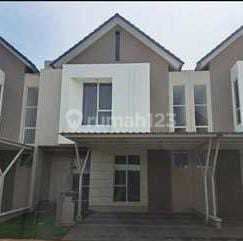 Dijual Rumah Suvarna Sutera Catriona Murah