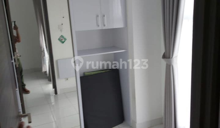 Dijual Apartemen Amazana Serpong Murah