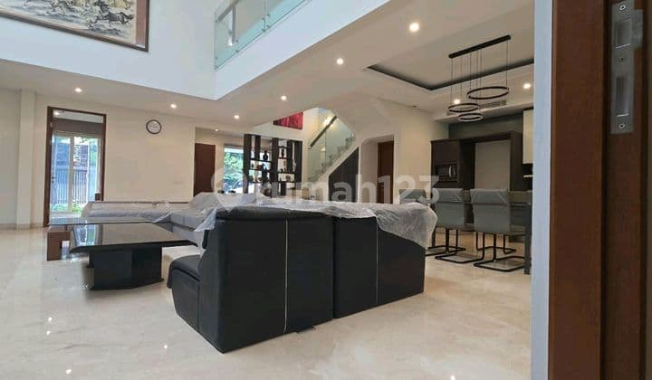 Rumah Baru Bagus 2 Lt Shm Di Mega Kuningan Jakarta Selatan