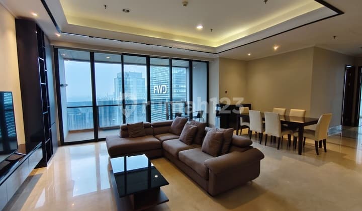 For Rent Apartment District 8 Infinity 4 BR Private Elevator
