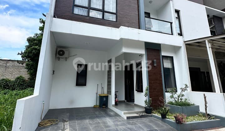 Rumah Cantik Turun Harga Tinggal Bawa Koper 2 Lantai Siap Huni Dalam Cluster Di Jagakarsa Jakarta Selatan