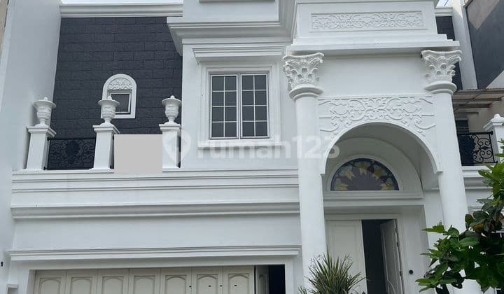 Rumah Mewah Baru Renov Posisi Terbaik Depan Taman Bellano Il Lago