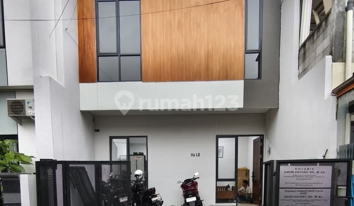 Dijual Rumah Minimalis Bangunan Mandiri Siap Huni Nusa Loka BSD