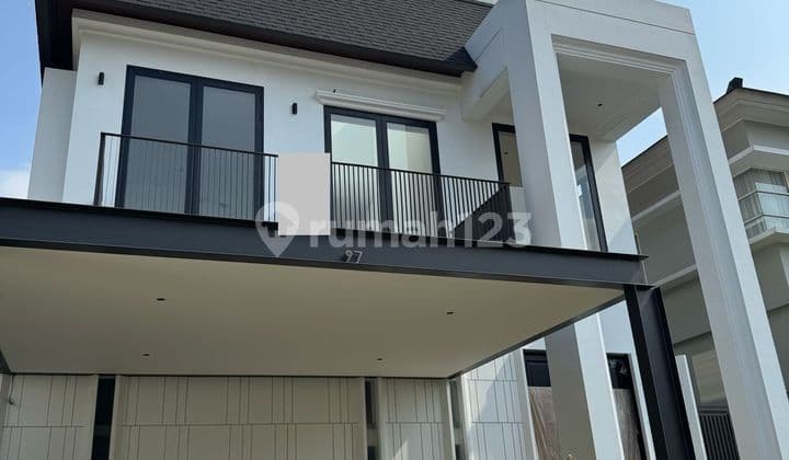 Brand New Baru American Style Taman Mediterania Lippo Karawaci